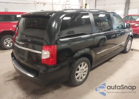 2013 Chrysler Town & Country Touring z USA, uszkodzony, nr VIN 2C4RC1BG5DR696431